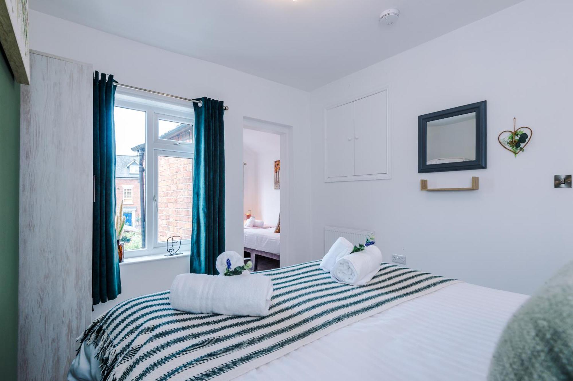 Spacious 3-Bed Home In Nantwich By 53 Degrees Property - Amazing Location, Ideal For Groups - Sleeps 6 Екстер'єр фото